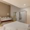 Trevi Miracle Suite