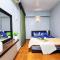 Glory Beach Resort 7+2 PAX Seaview Suite - Port Dickson