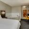 Holiday Inn Express Hotel & Suites Bryan-Montpelier, an IHG Hotel - Holiday City