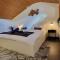Lakeview Loft*Lake/Ferry access* Central