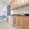 Casa Rame Beachfront, amazing seaview, Air-con