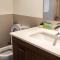 Furnished 2 BR in Golf View - Dubái