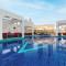 V Hotel Dubai, Curio Collection by Hilton - Dubai