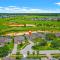 Large Villa - Close to Disney with extended patio and golf course views - Davenport