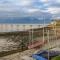 Gorgeous Apartment Seconds from Seafront Clevedon