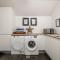 Dalveich Cottage, hot tub, 2 bedroom, Lochearnhead
