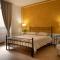 Domus Cuomo B&B