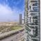 Vogue Al Wasl 1 Residence West 13th Floor with Large Balcony for view of Sheikh Zaid Road and One Za'abeel Tower and Burj Khalifa, Walkable to Metro with Easy Access to Sheikh Zayed Road & Dubai World Trade Centre - Dubaj