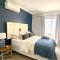 Stay on Main - Studio Blue