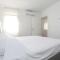 Apartments Anmalu with Jacuzzi - Pirovac