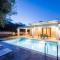 Stone & Sea Villas