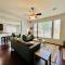 ALOHA! Hawaii in The Woodlands 5BD/3BA Sleeps 10 - Conroe