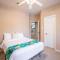 ALOHA! Hawaii in The Woodlands 5BD/3BA Sleeps 10 - Conroe