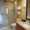 Ramada by Wyndham Kelowna Hotel & Conference Center