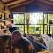 Cabaña en Medio del Bosque con Jacuzzi - Santa Elena