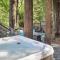 Creekside Lodge - Cazadero