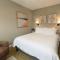 Trumpeter Inn