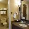 Ramada by Wyndham Kelowna Hotel & Conference Center
