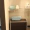 Spacious 2BR Suite Plus Patio Near Iowa State - أيمز
