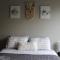 Spacious 2BR Suite Plus Patio Near Iowa State - أيمز