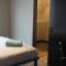 Spacious 2BR Suite Plus Patio Near Iowa State - أيمز