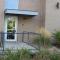 Spacious 2BR Suite Plus Patio Near Iowa State - أيمز