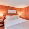Inviting Alton Bay Home Near Lake Winnipesaukee!