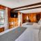 Inviting Alton Bay Home Near Lake Winnipesaukee!