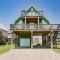 Private beach access -360 Water Views - Upscale home - Second Row