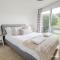Shoreline Suite by Grandeur Property