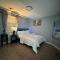 Luxury 2-Bedrooms 2-Bathrooms Near NYC/EWR