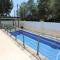 Casa con Piscina Privada, Cerca del Mar, Wifi Gratuito, Aire Opcional, Admite Mascotas - ES-184-52