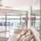 Sea La Vie ~ Penthouse & Best Noosa Blue Views