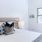 Sleek & Stylish Family Beach House ~ Near Junction