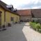 Datcha Bourguignonne, Chambres & Gîte