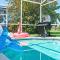 Close to Disney 3 bedrooms w pool and Gameroom - 基西米