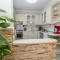 Luxury Apartment Nena with Terrace