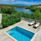The Hideaway 3 Bedroom Townhouse with Pool The Hideaway 3 Bedroom Townhouse with Pool