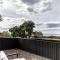 Spacious and Convenient - Azure Retreat