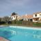 Les Oliveres 33