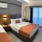 ROİ HOTEL İZMiR
