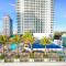 Wrap Around Balcony - Paradise Beach - Amazing Pools - هوليوود