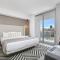 Corner Balcony - Enjoy 360 Views- Near Beach- Pool - Голливуд