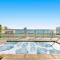 Rooftop infinity Pool - Hollywood Beach Broad - walk