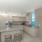 Wrap Around Balcony - 2Br - Amazing Views - Pools - هوليوود