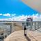 Wrap Around Balcony - 2Br - Amazing Views - Pools - هوليوود