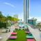 Wrap Around Balcony - 2Br - Amazing Views - Pools - هوليوود
