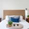 Perfect Relax-Rooftop Pool & Hot Tub - Up to 6 - Hollywood