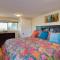 Charming Tacoma Apartment with Deck and Skyline Views!