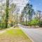 Aiken Apt with Garden-View Balcony Half-Mi to Dtwn! - Aiken